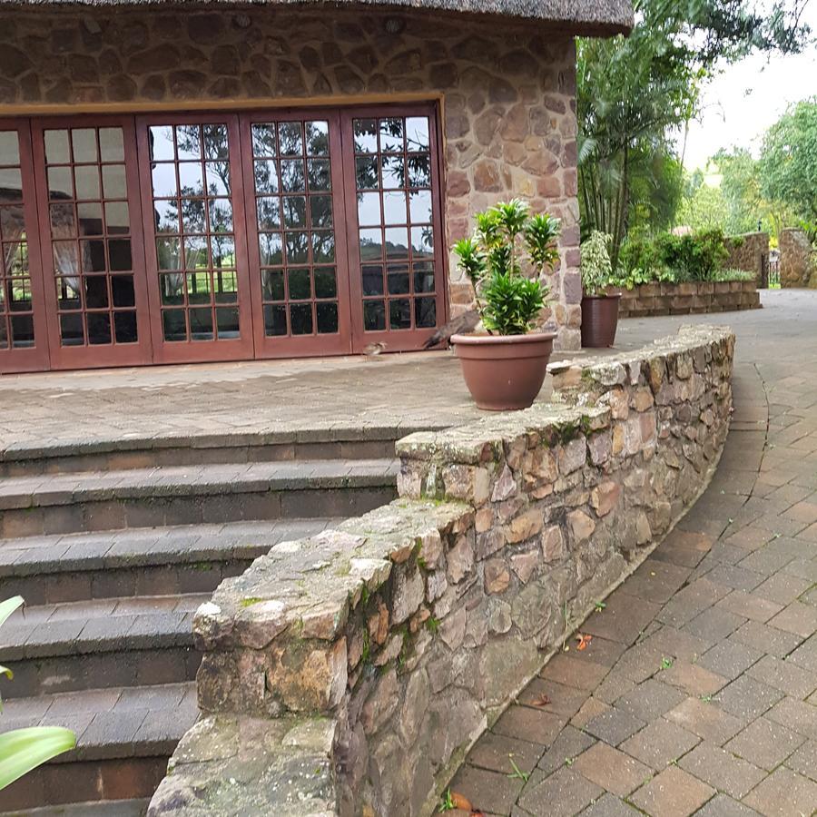 Chantecler Hotel Botha's Hill Exterior foto