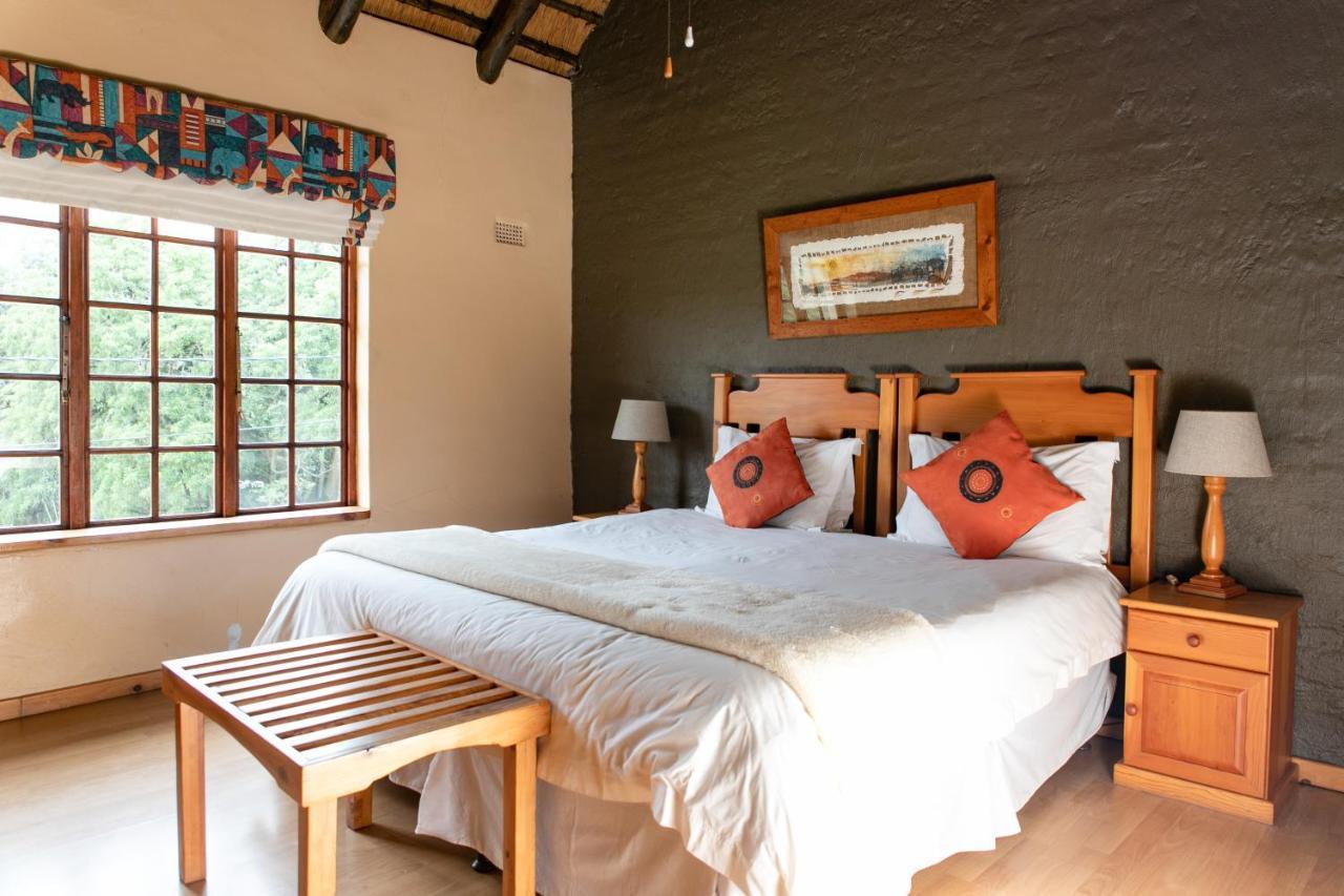 Chantecler Hotel Botha's Hill Exterior foto
