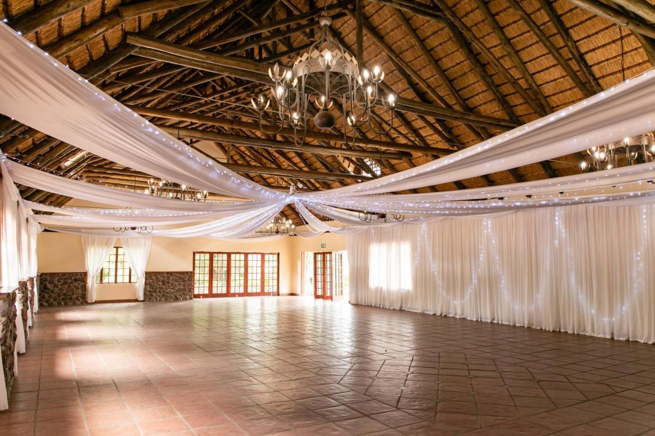 Chantecler Hotel Botha's Hill Exterior foto